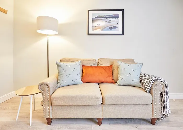 Дом отдыха Host & - Spring Уитби